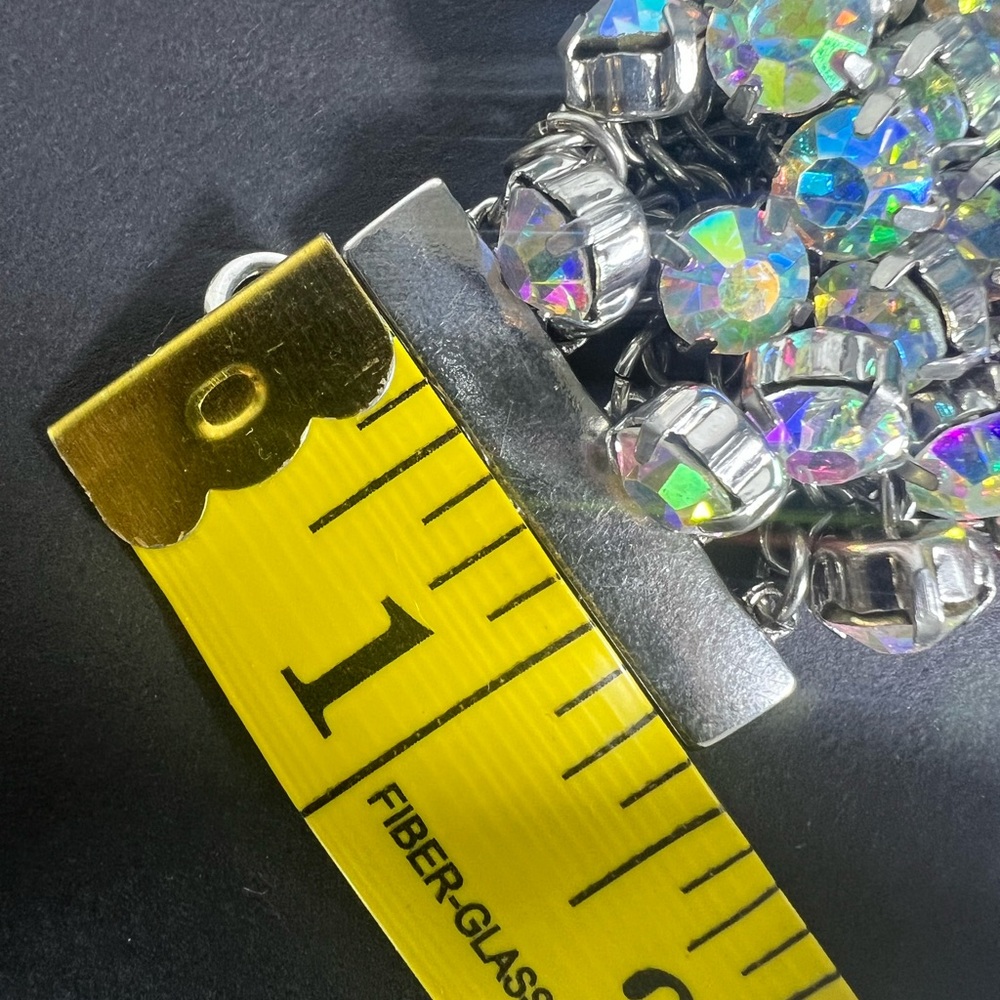 Stunning Iridescent Rhinestone Bauble Bracelet with Silver Hardware – Brand New - Picture 9 of 9
